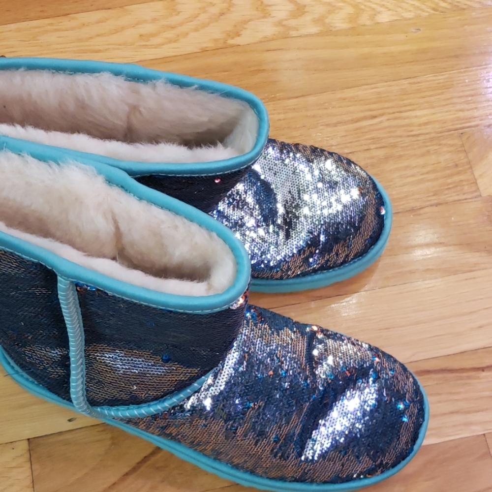 Ugg glitter boots